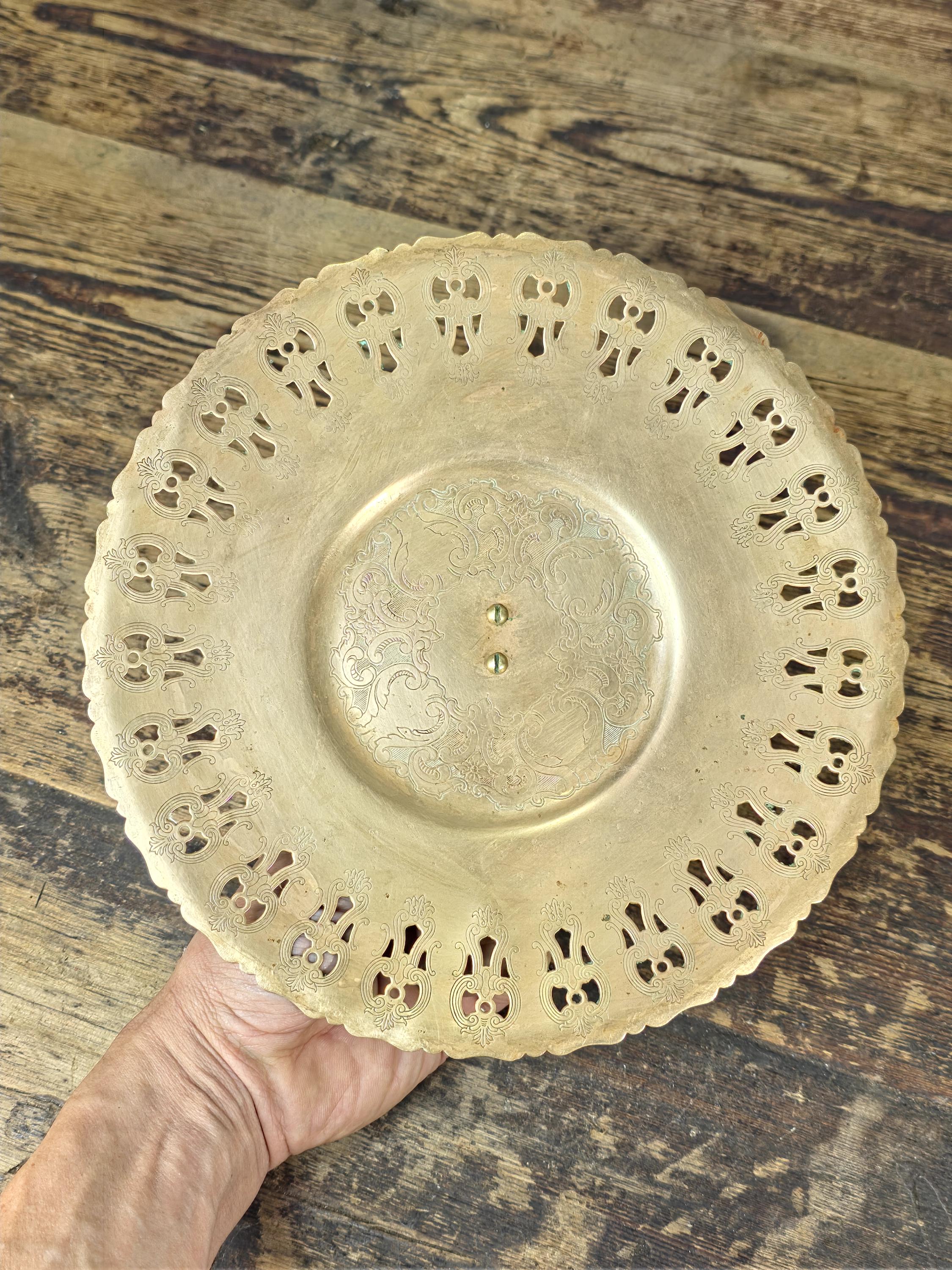 Antique Brass Pierced Wall Sconce Reflector Plate – Ornate Engraved Design 9.25"