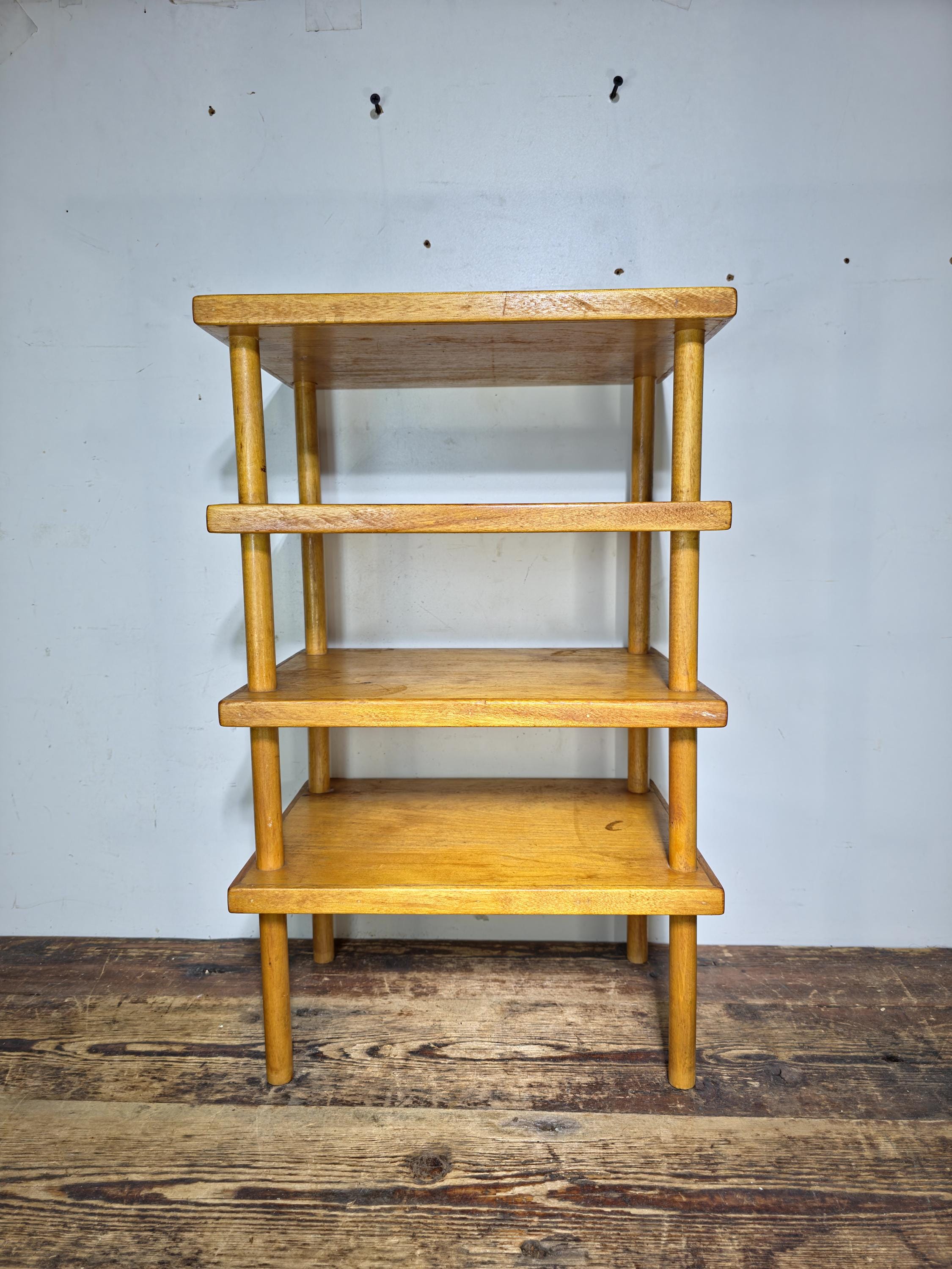 MCM Charming Wooden Toddler Shoe Rack / 4-Tier Utility Shelf