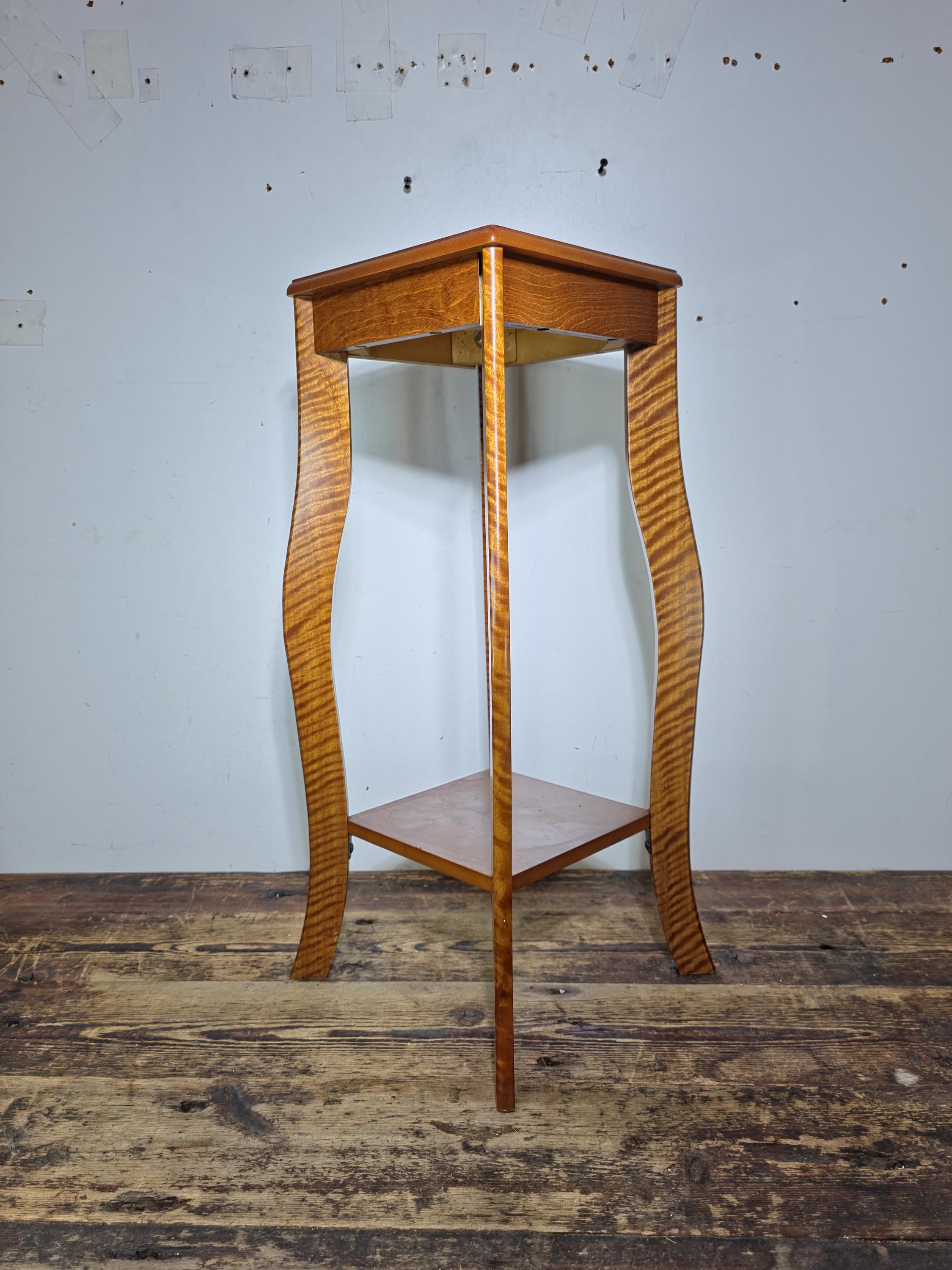 Vintage Mid-Century Style Tiger Maple Finish Pedestal Plant Stand 2-Tier 24.5"