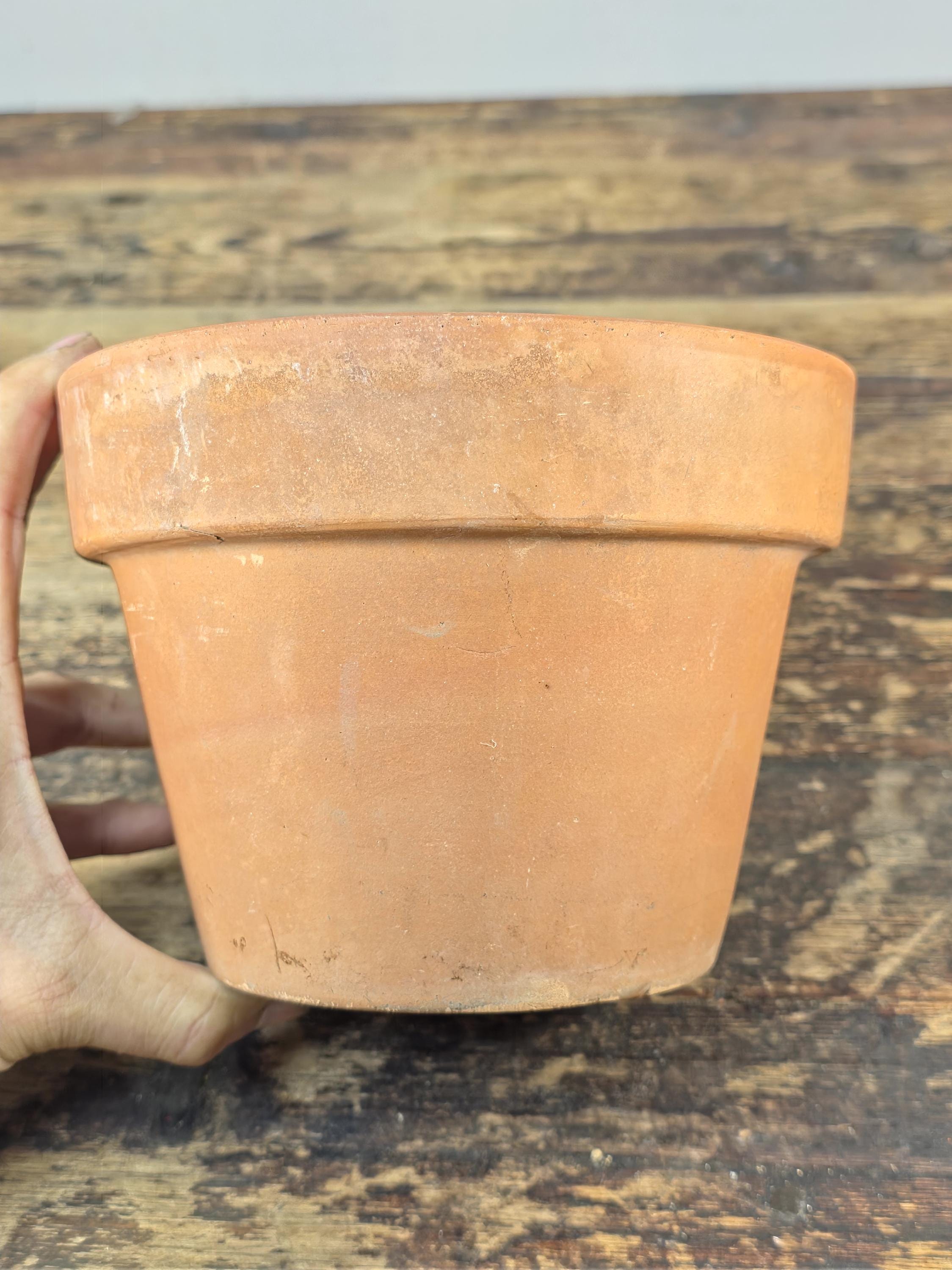 Vintage Unglazed Terracotta Planter Pot – VAS-TREV Italy – 7" Dia