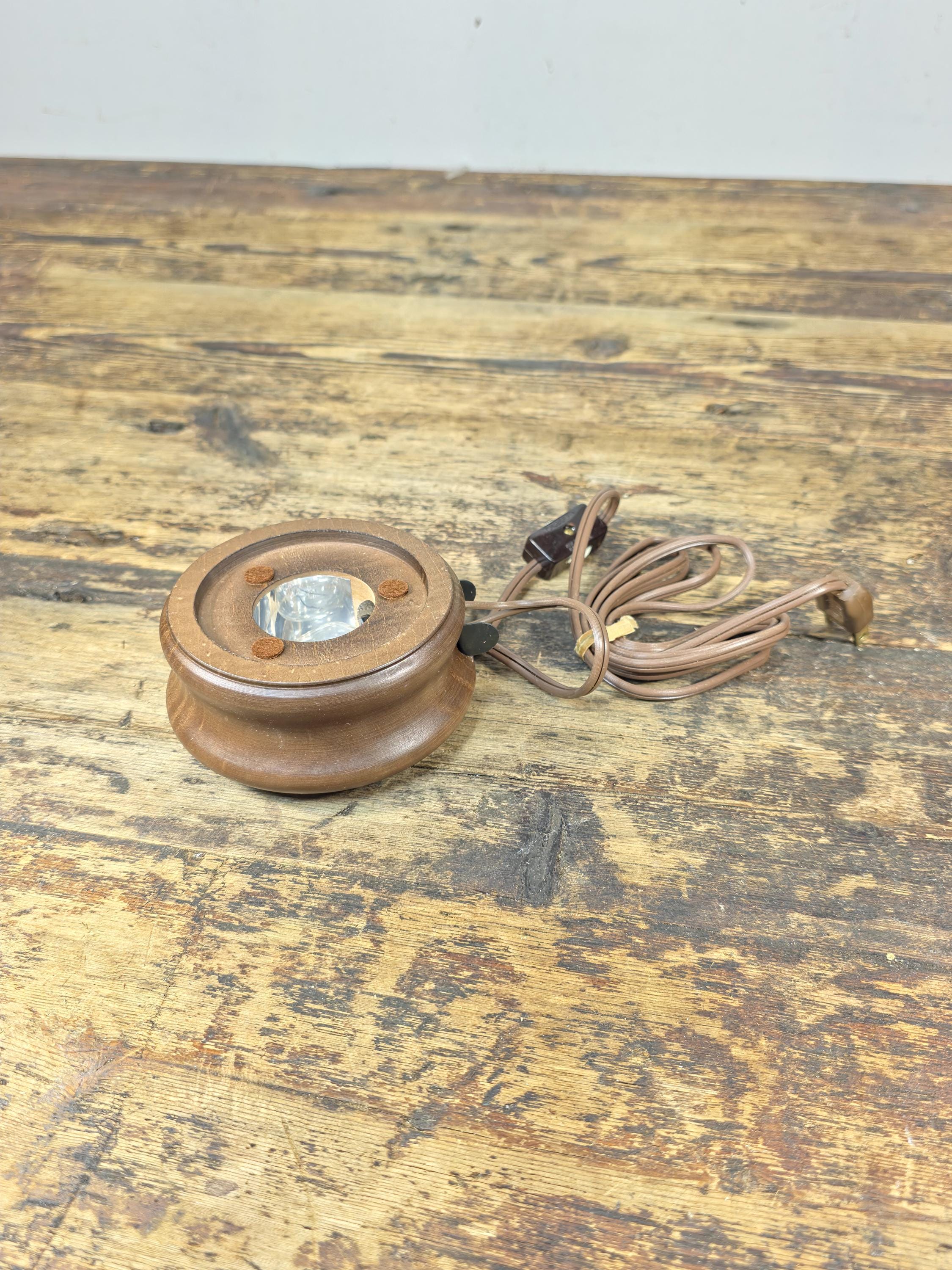 Vintage Wooden Display Light Stand by Analite Inc. “Show-Off Illuminator” USA