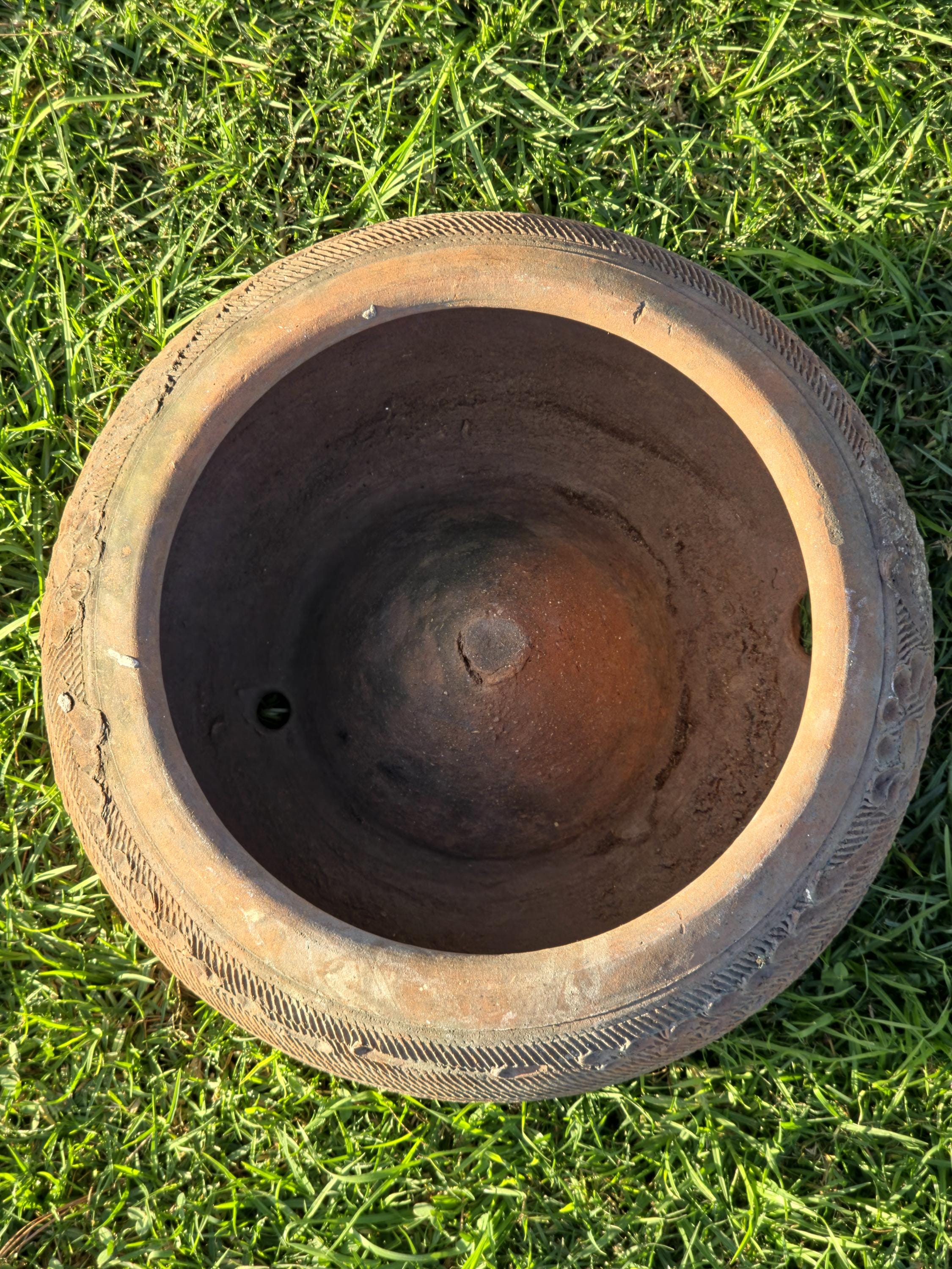Vintage Mexican Hand-Etched Terracotta Hose Holder Pot 18"Dia x 8.5"H